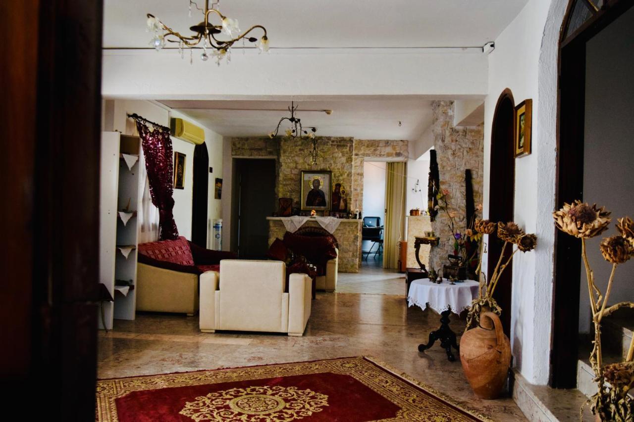 Hotel Kari Ouranoupoli Esterno foto