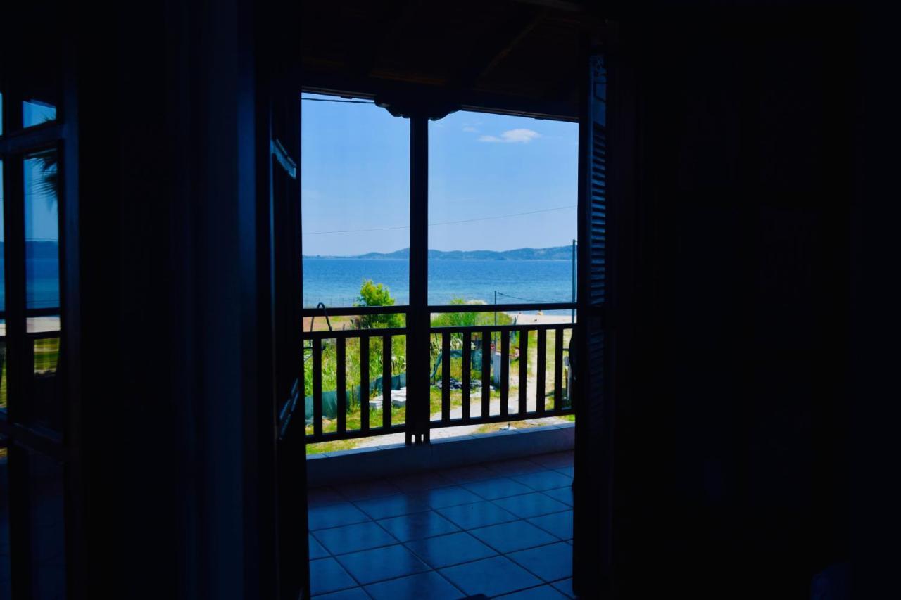 Hotel Kari Ouranoupoli Esterno foto