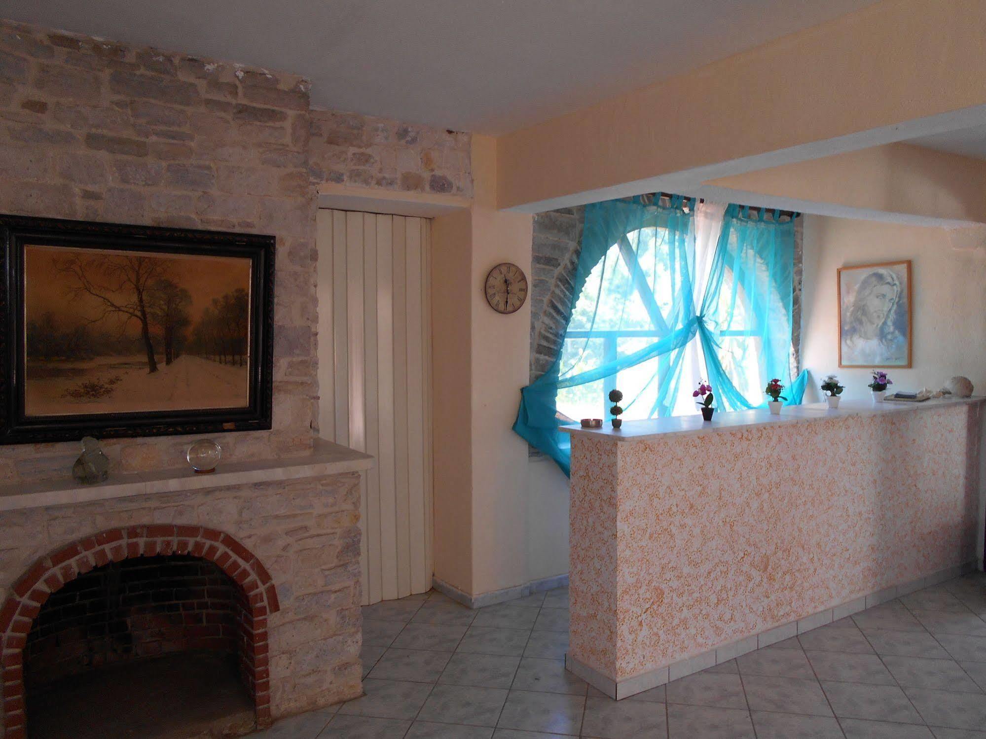 Hotel Kari Ouranoupoli Esterno foto